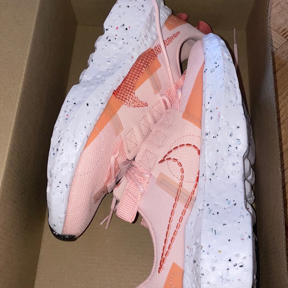 Nike crater coral blush